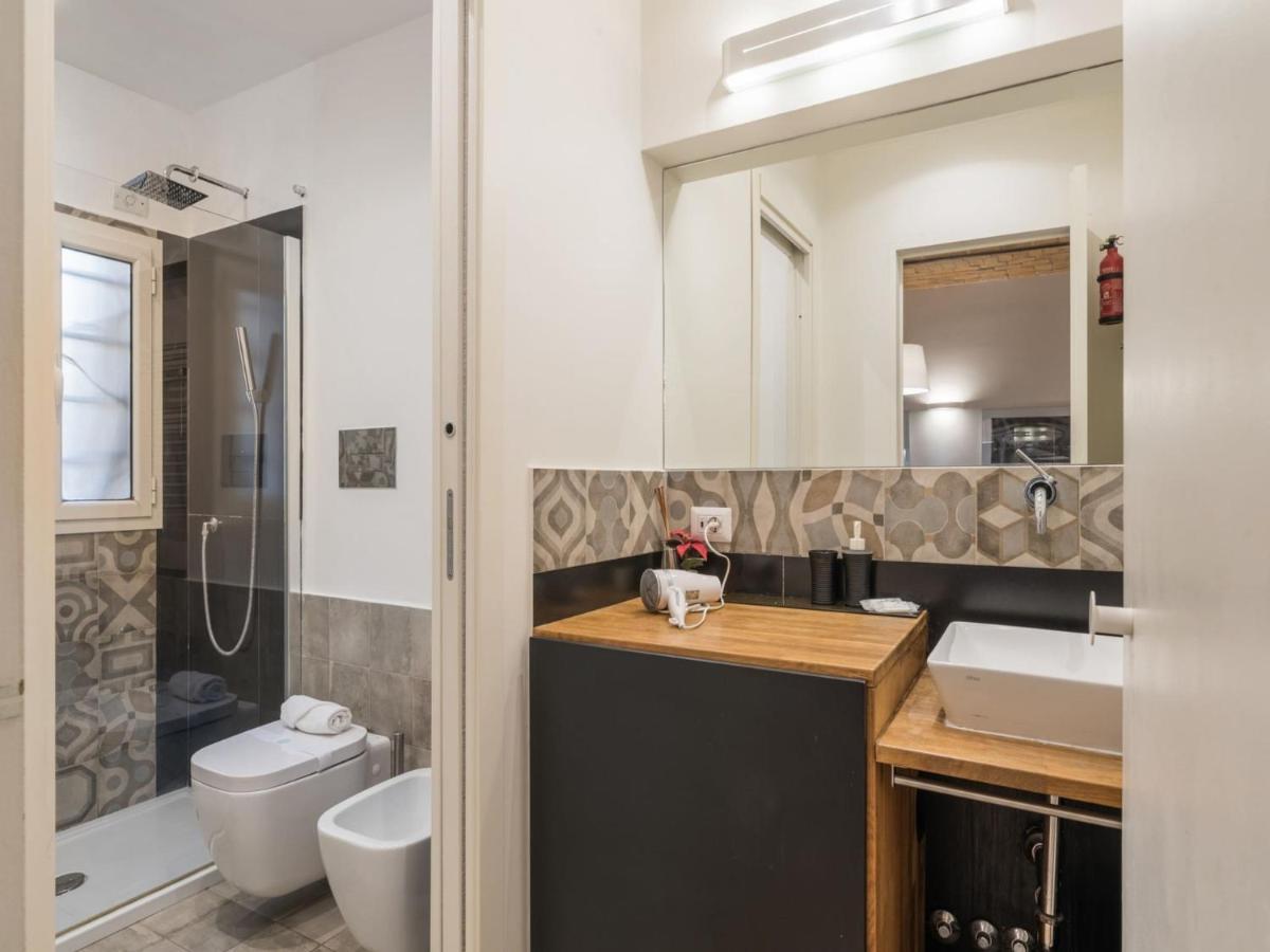The Best Rent - Elegant Flat Near Colosseum Řím Exteriér fotografie